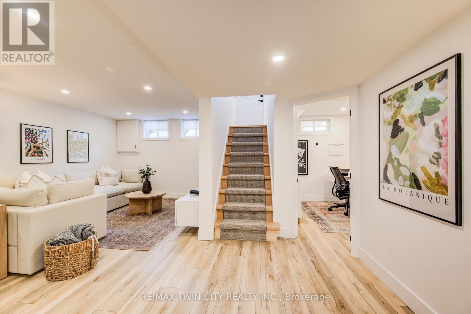 18 Duncairn Avenue, Kitchener, Ontario  N2M 4S4 - Photo 25 - X12836302