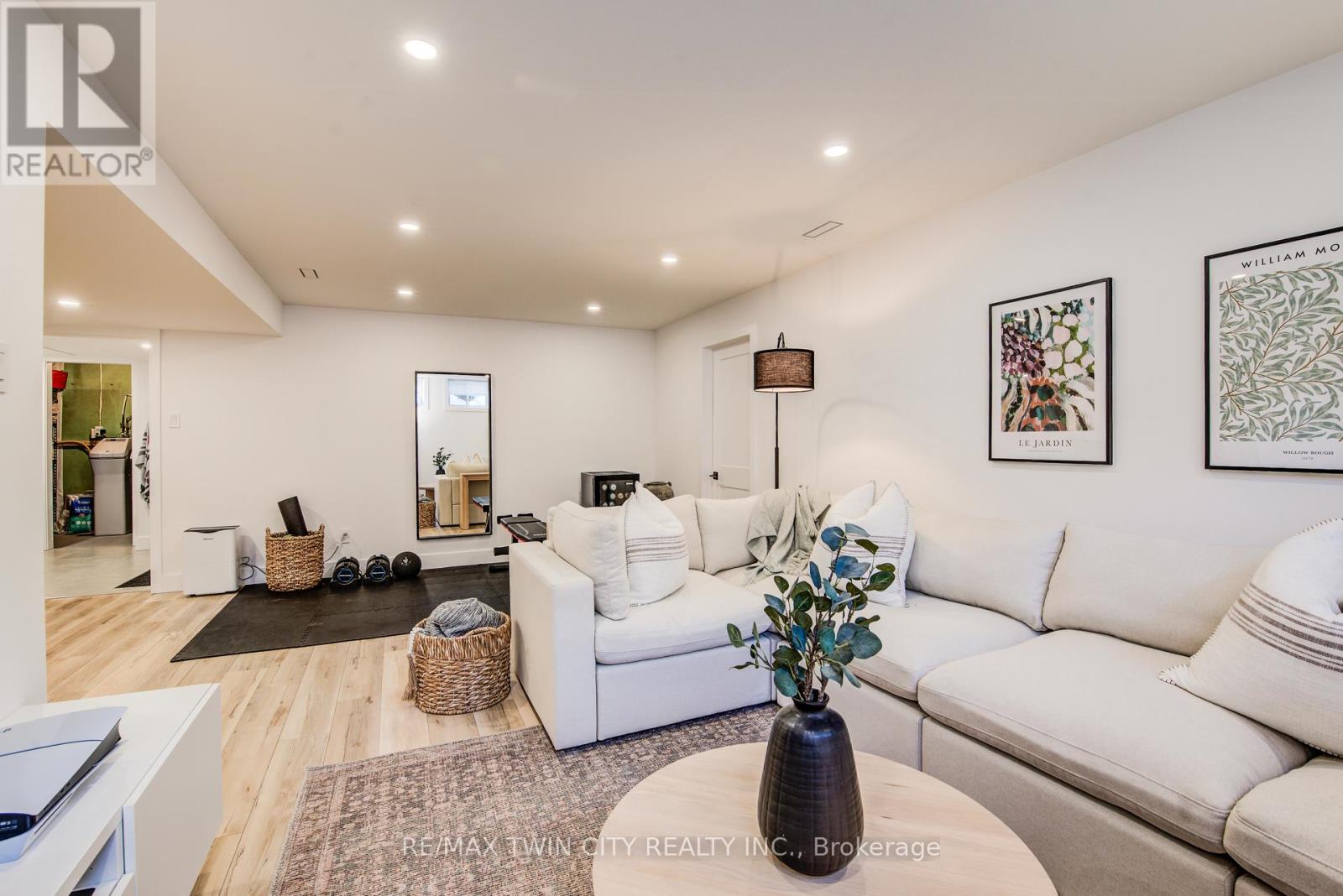 18 Duncairn Avenue, Kitchener, Ontario  N2M 4S4 - Photo 29 - X12836302