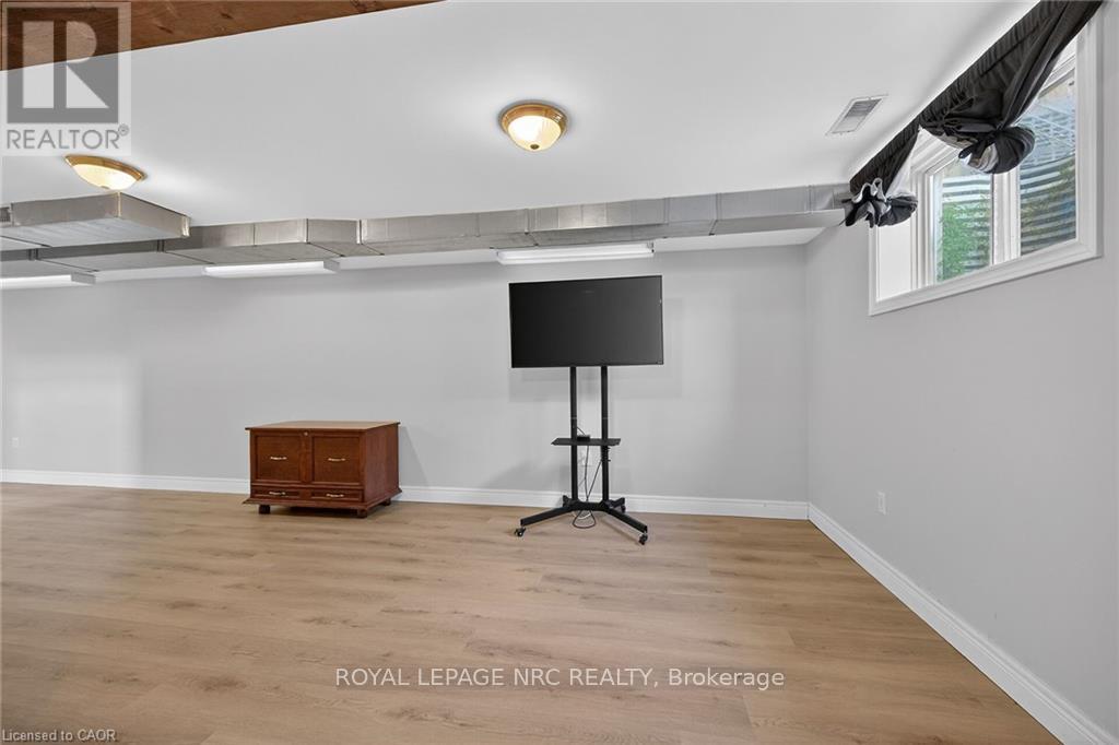 115 Forest Street E, Haldimand, Ontario  N1A 1B9 - Photo 32 - X12836320