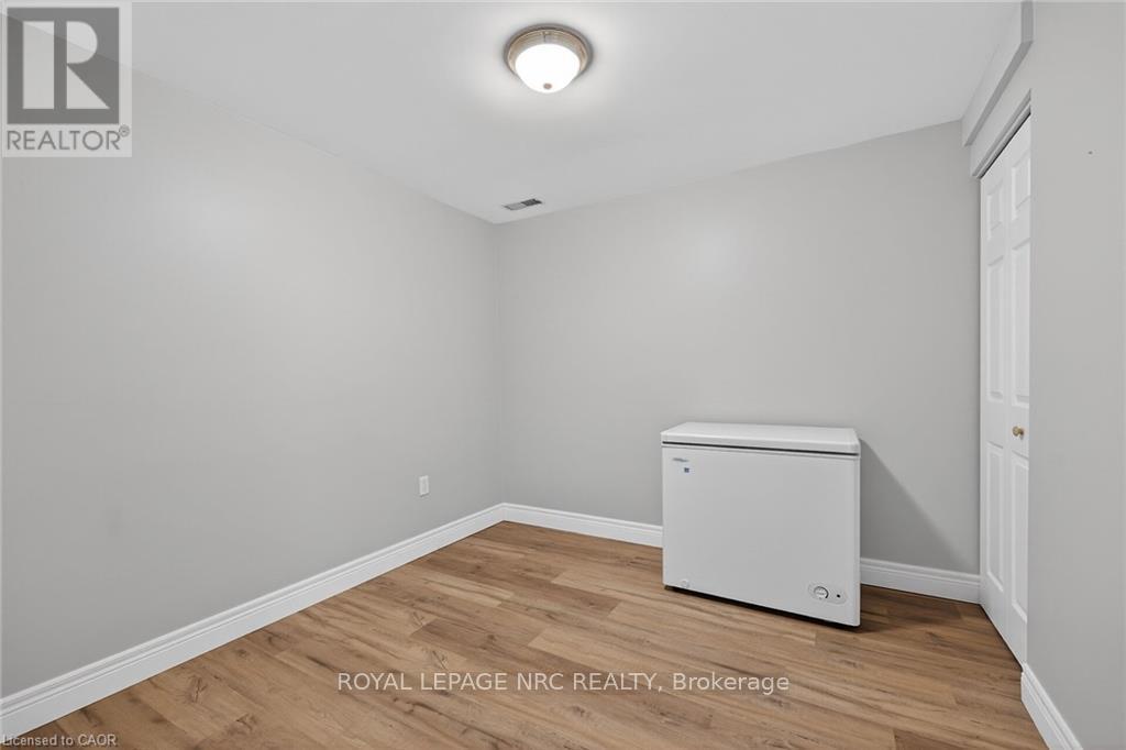 115 Forest Street E, Haldimand, Ontario  N1A 1B9 - Photo 33 - X12836320