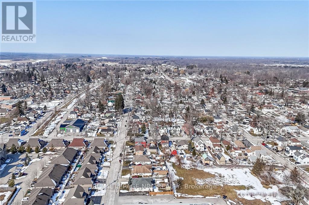 115 Forest Street E, Haldimand, Ontario  N1A 1B9 - Photo 46 - X12836320