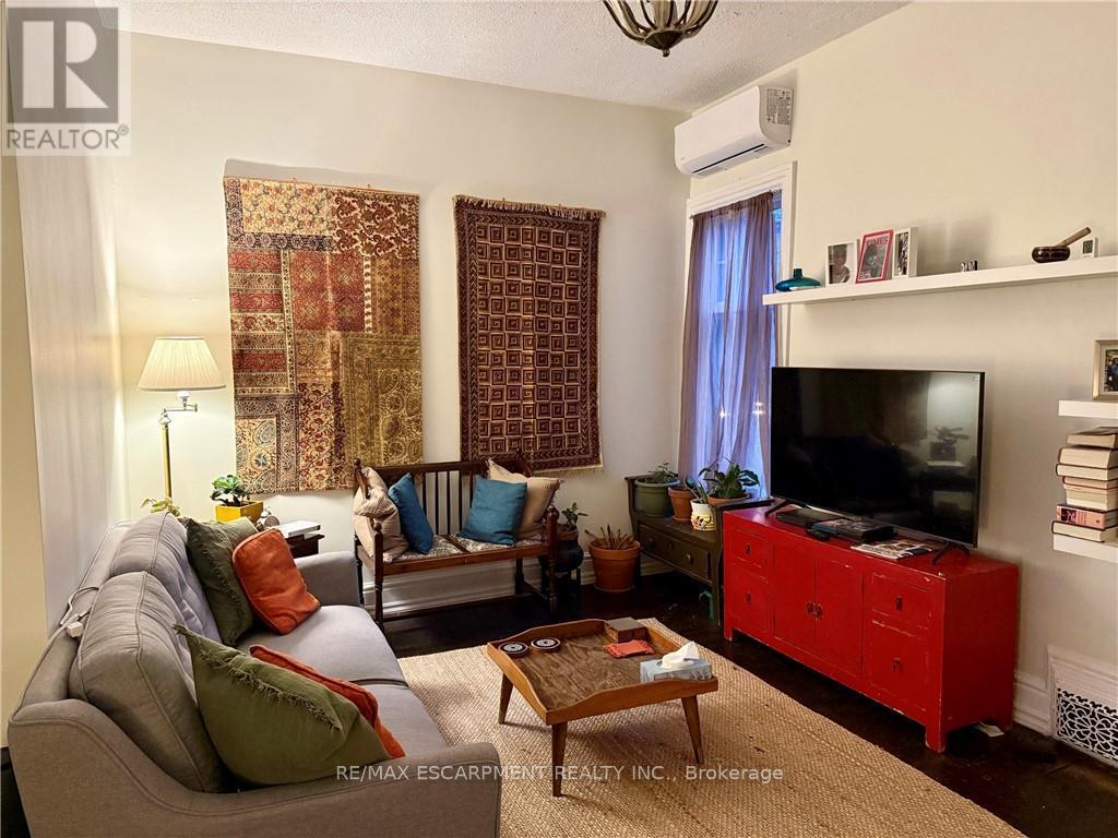 134 Stinson Street, Hamilton, Ontario  L8N 1S6 - Photo 5 - X12836434