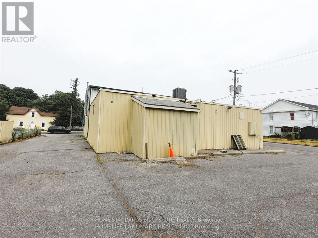 195 Dundas Street W, Quinte West, Ontario  K8V 3R3 - Photo 16 - X12836494