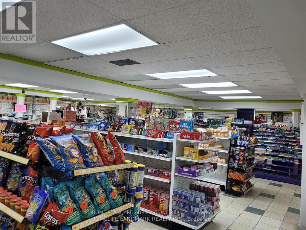 195 Dundas Street W, Quinte West, Ontario  K8V 3R3 - Photo 3 - X12836494