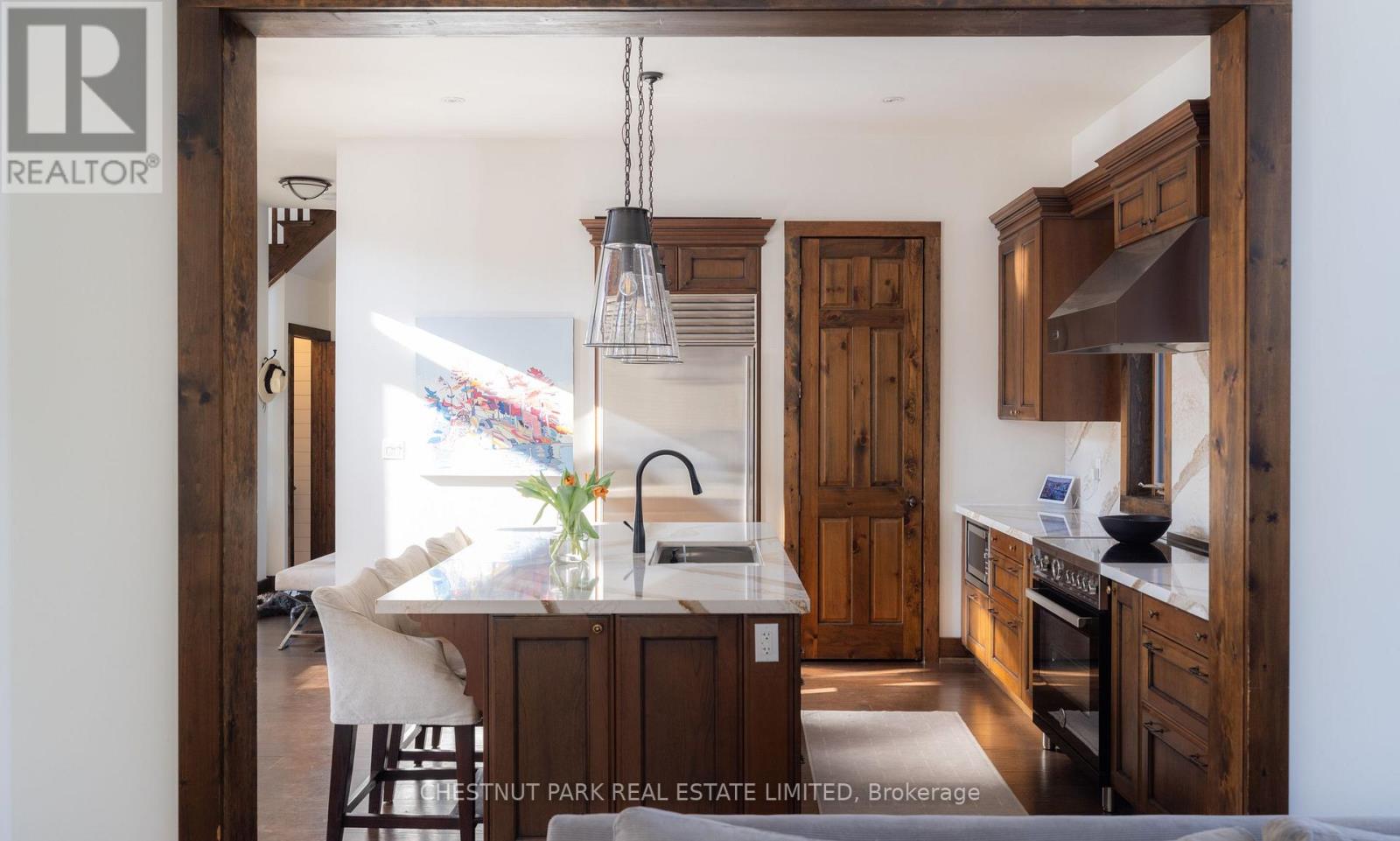 146 National Drive, Blue Mountains, Ontario  L9Y 0B7 - Photo 13 - X12836496