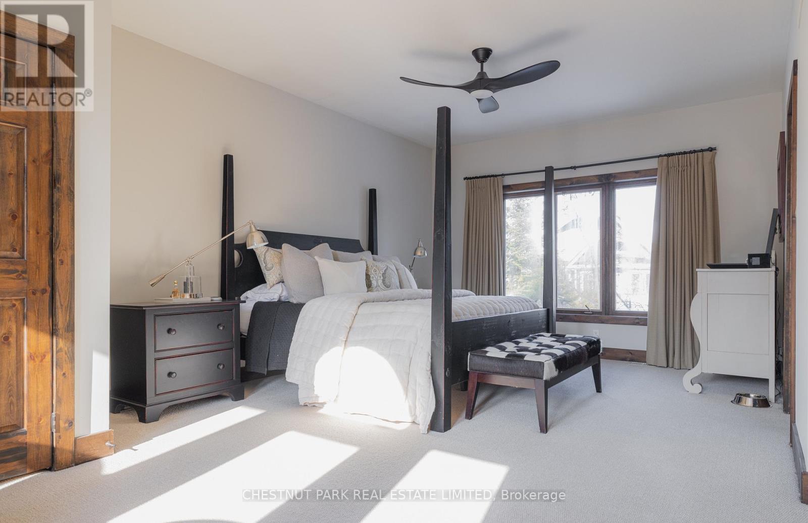 146 National Drive, Blue Mountains, Ontario  L9Y 0B7 - Photo 34 - X12836496