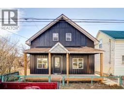 7022 17 Avenue N, Coleman, Alberta