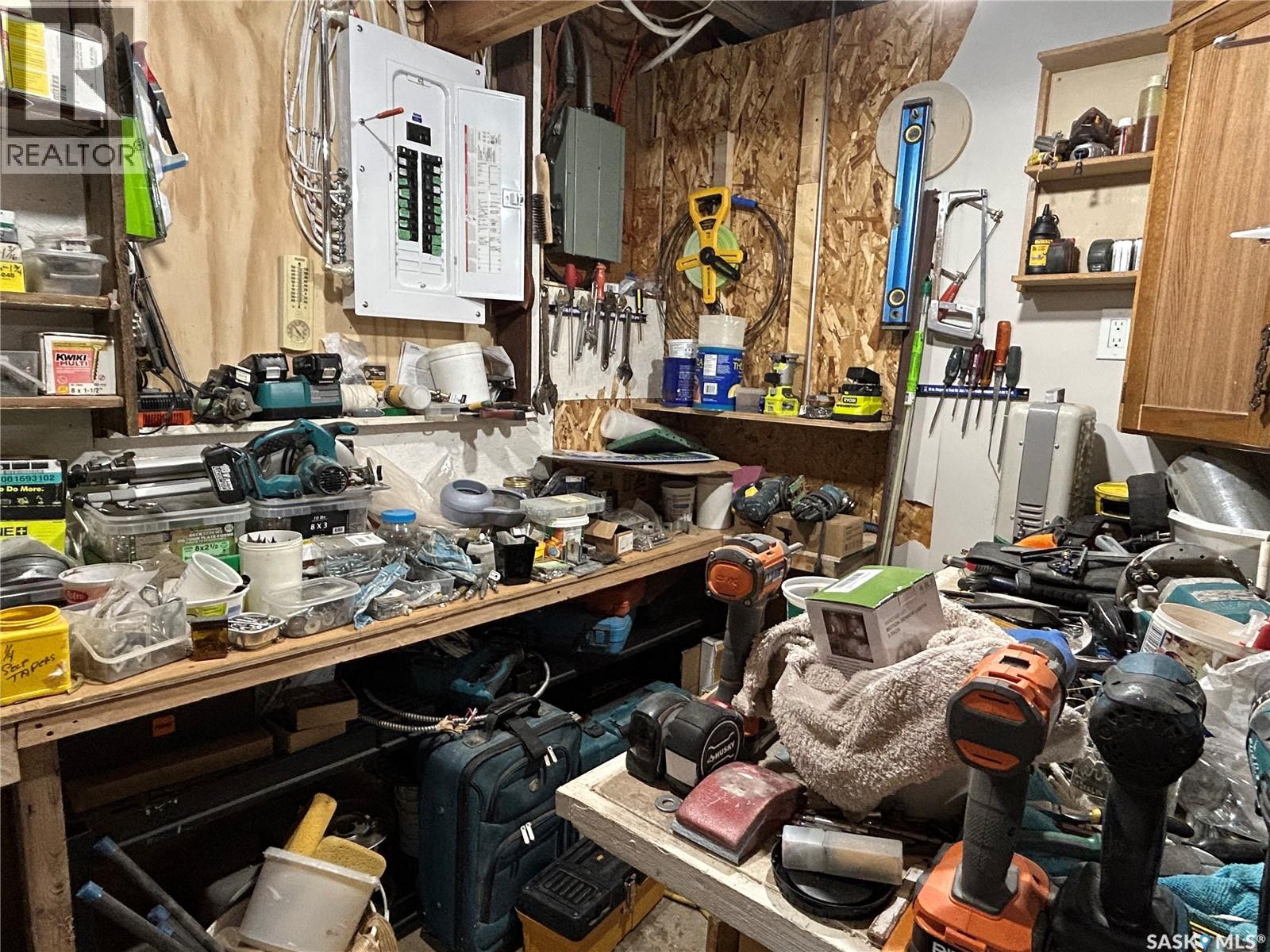 625 Maharg Avenue, Burstall, Saskatchewan  S0N 0H0 - Photo 33 - SK029542