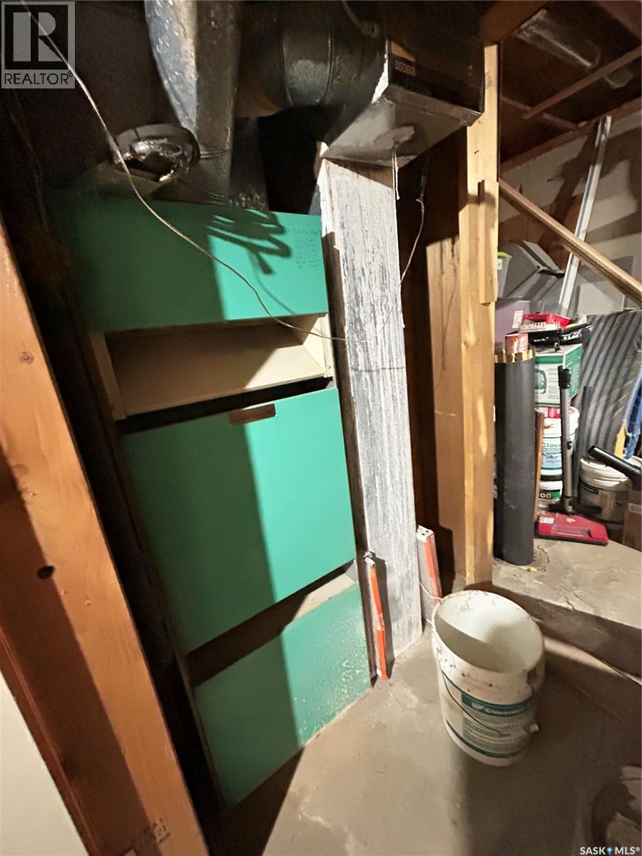 625 Maharg Avenue, Burstall, Saskatchewan  S0N 0H0 - Photo 37 - SK029542