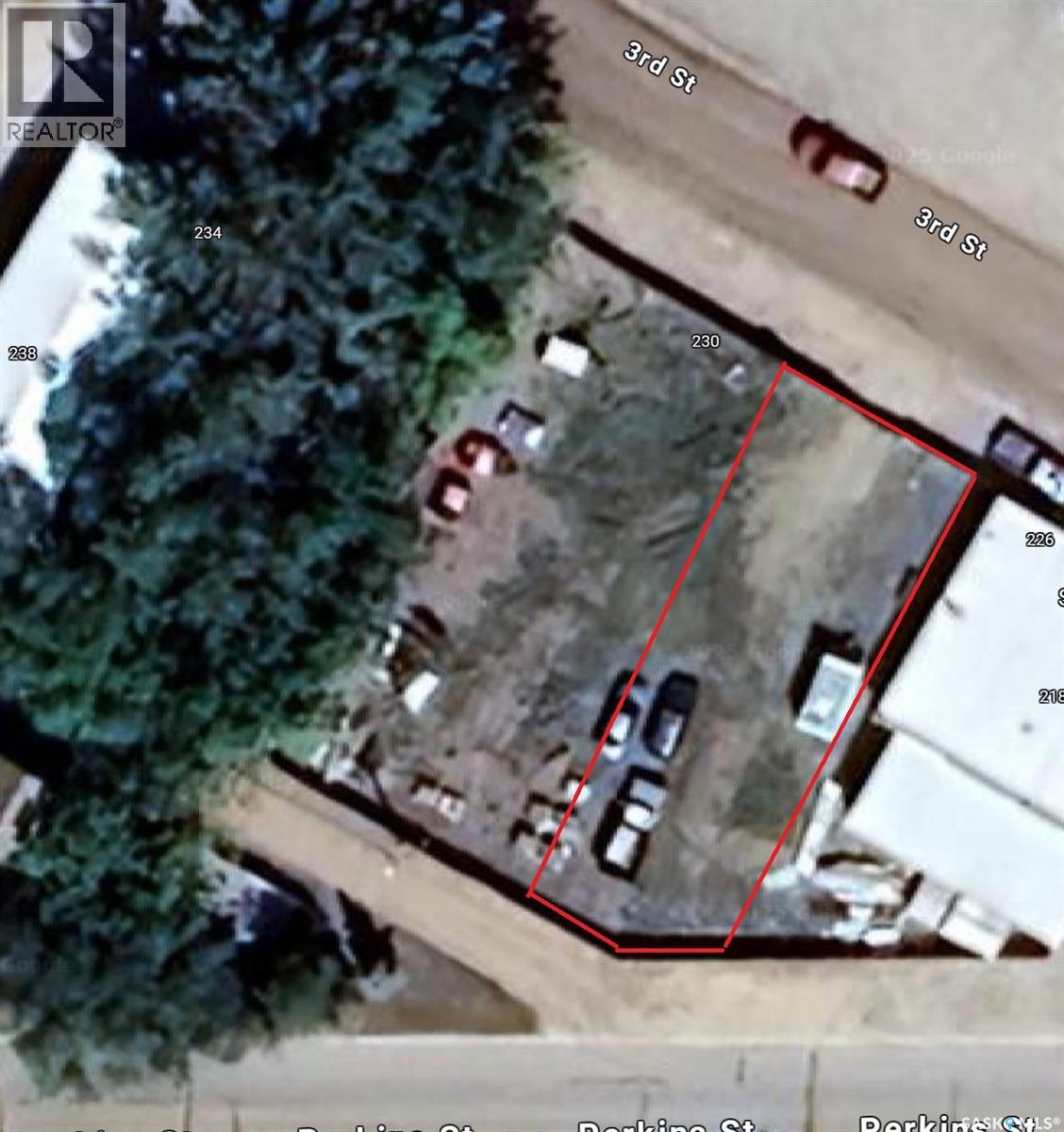 226 3rd Street, Estevan, Saskatchewan  S4A 2A3 - Photo 1 - SK029531