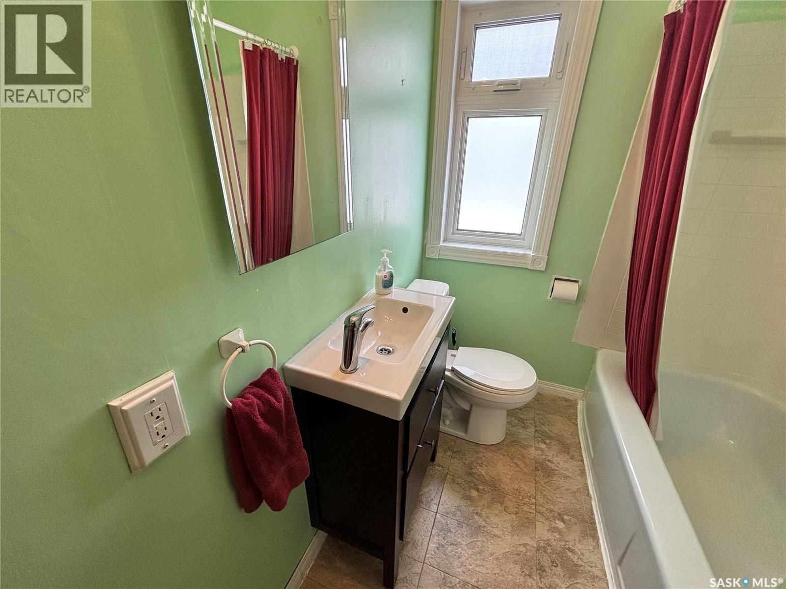 47 James Avenue, Yorkton, Saskatchewan  S3N 2C3 - Photo 13 - SK029525