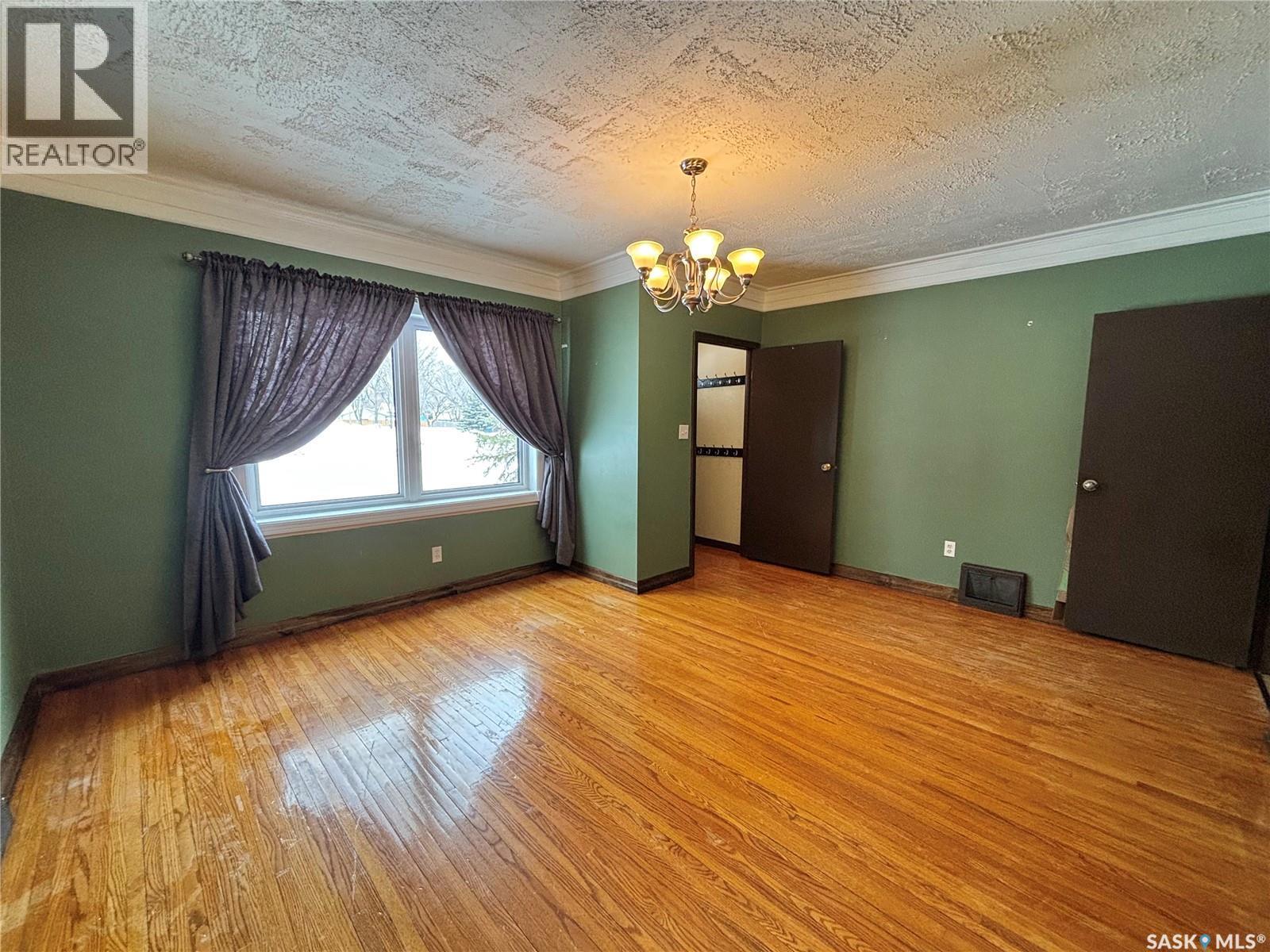 47 James Avenue, Yorkton, Saskatchewan  S3N 2C3 - Photo 20 - SK029525