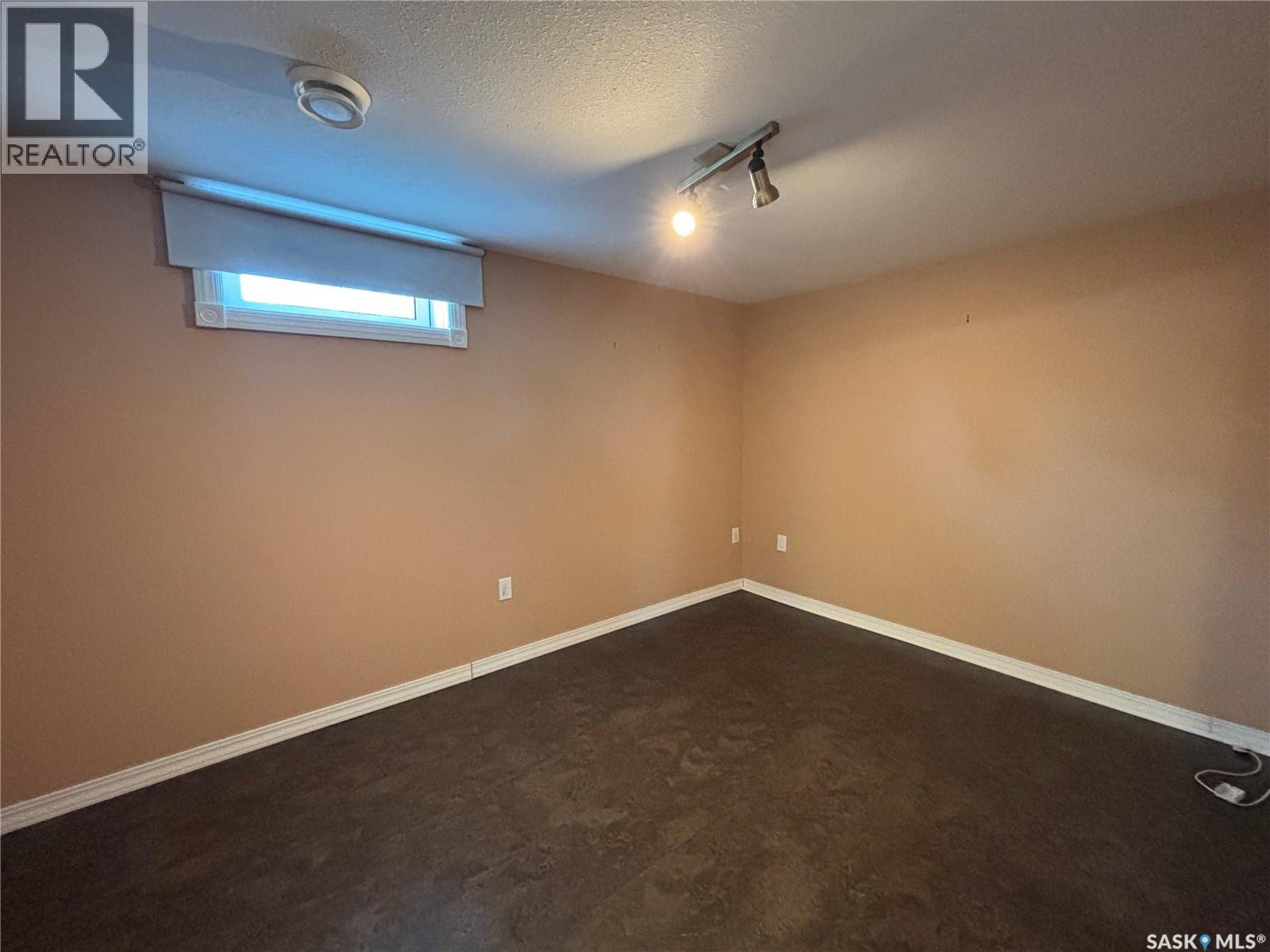 47 James Avenue, Yorkton, Saskatchewan  S3N 2C3 - Photo 33 - SK029525