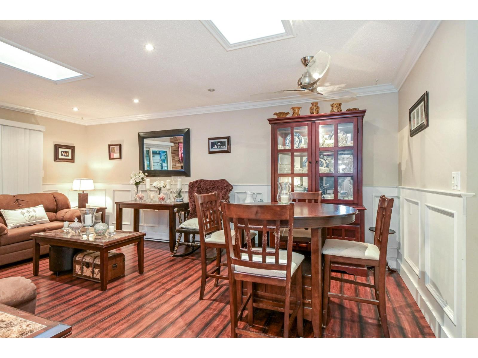 8037 139a Street, Surrey, British Columbia  V3W 6P9 - Photo 6 - R3070058