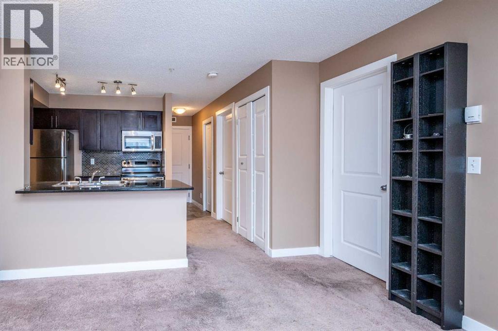 8206, 403 Mackenzie Way Sw, Airdrie, Alberta  T4B 3V7 - Photo 13 - A2289815