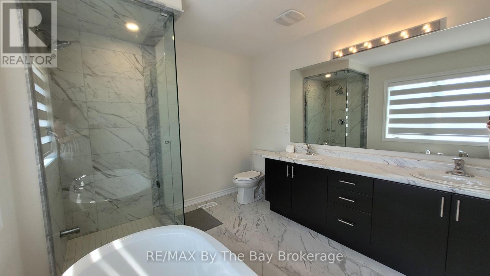 90 Sun Valley Avenue, Wasaga Beach, Ontario L9Z 0H8 - Photo 12 - S12836578