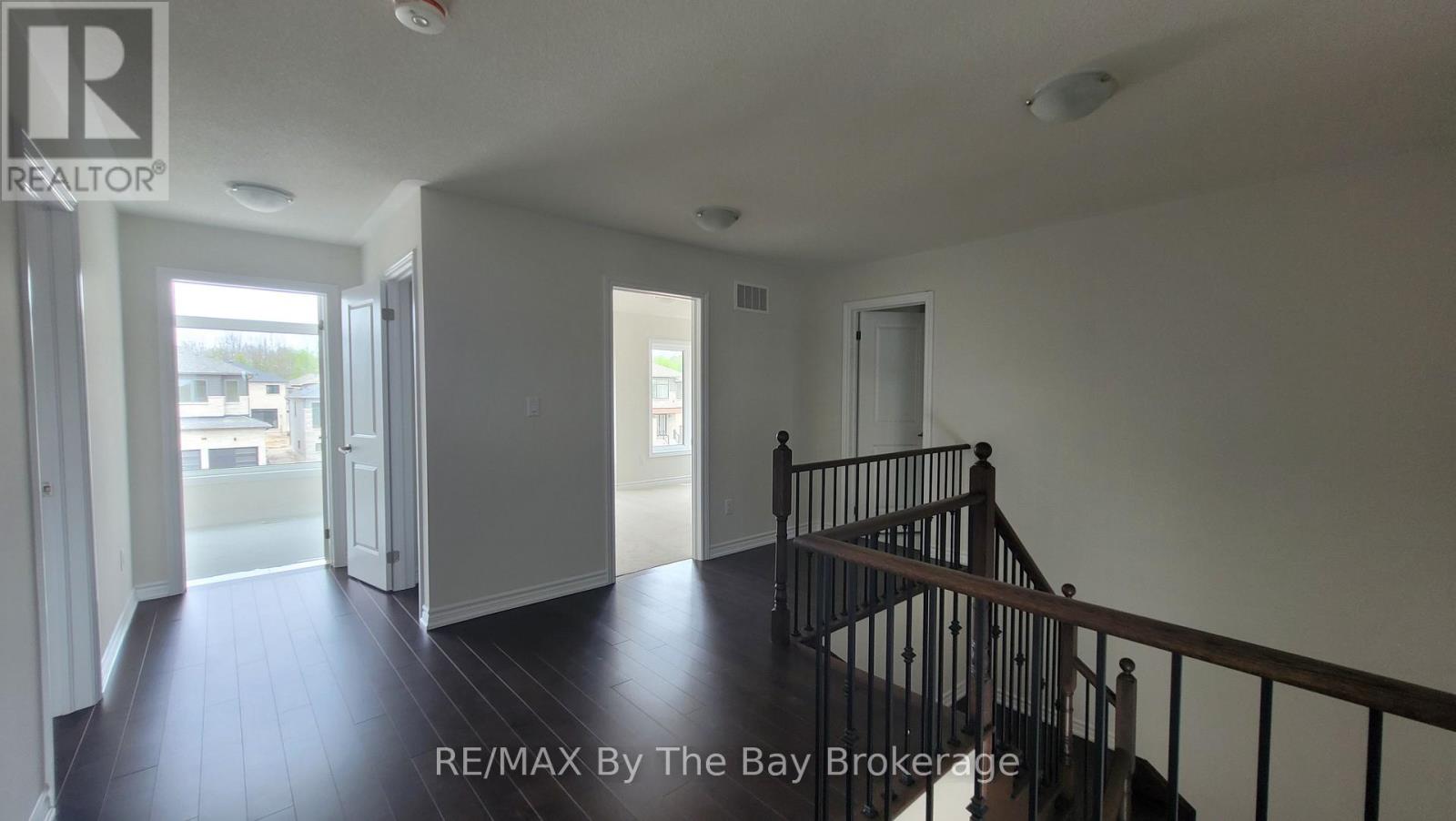 90 Sun Valley Avenue, Wasaga Beach, Ontario L9Z 0H8 - Photo 35 - S12836578