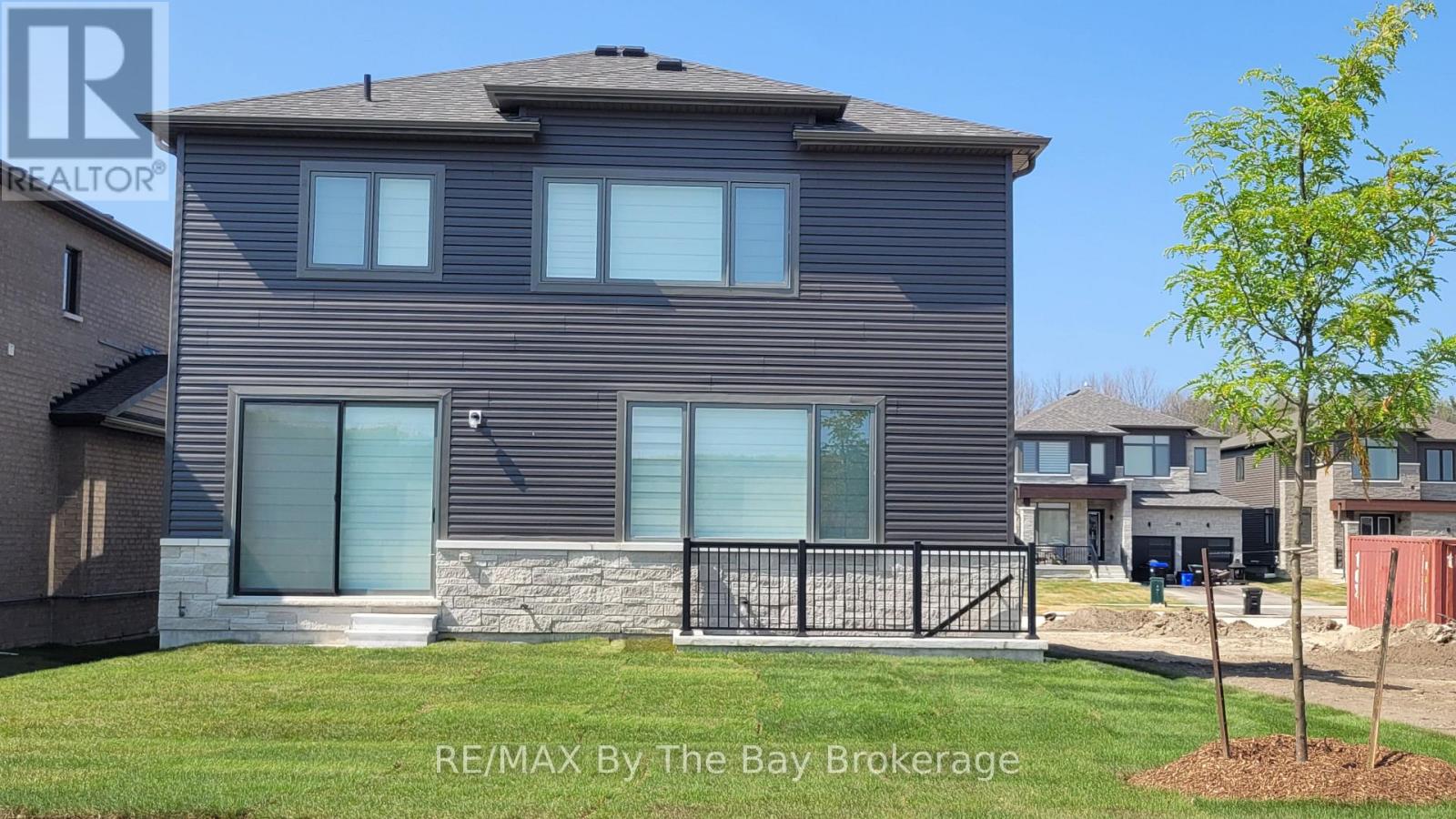 90 Sun Valley Avenue, Wasaga Beach, Ontario L9Z 0H8 - Photo 36 - S12836578