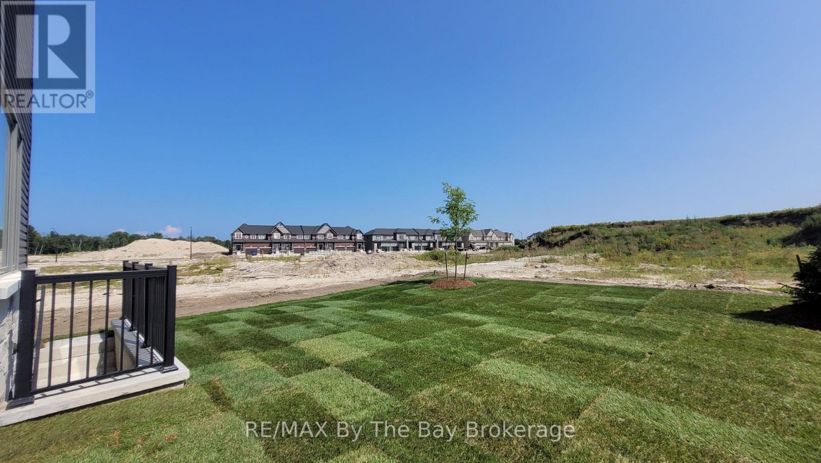 90 Sun Valley Avenue, Wasaga Beach, Ontario L9Z 0H8 - Photo 38 - S12836578