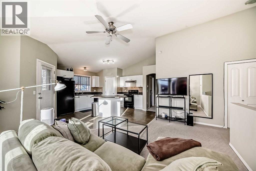 205, 20 Panatella Landing Nw, Calgary, Alberta T3K 0K8 - Photo 4 - A2270242