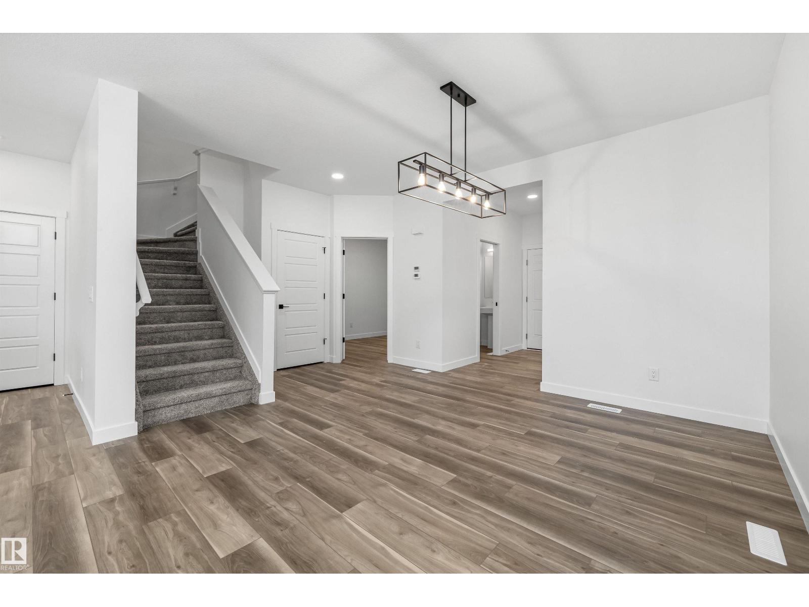 8720 183 Av Nw, Edmonton, Alberta  T5Z 0X5 - Photo 8 - E4472850