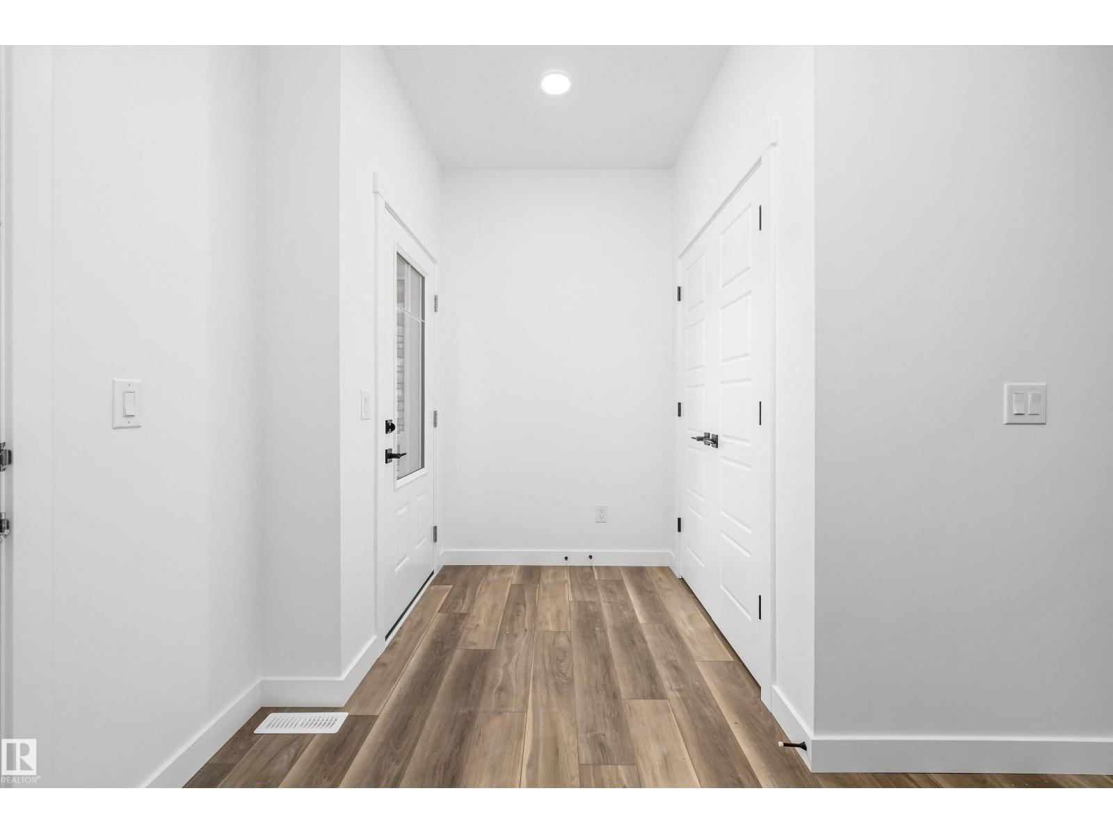 8720 183 Av Nw, Edmonton, Alberta  T5Z 0X5 - Photo 3 - E4472850