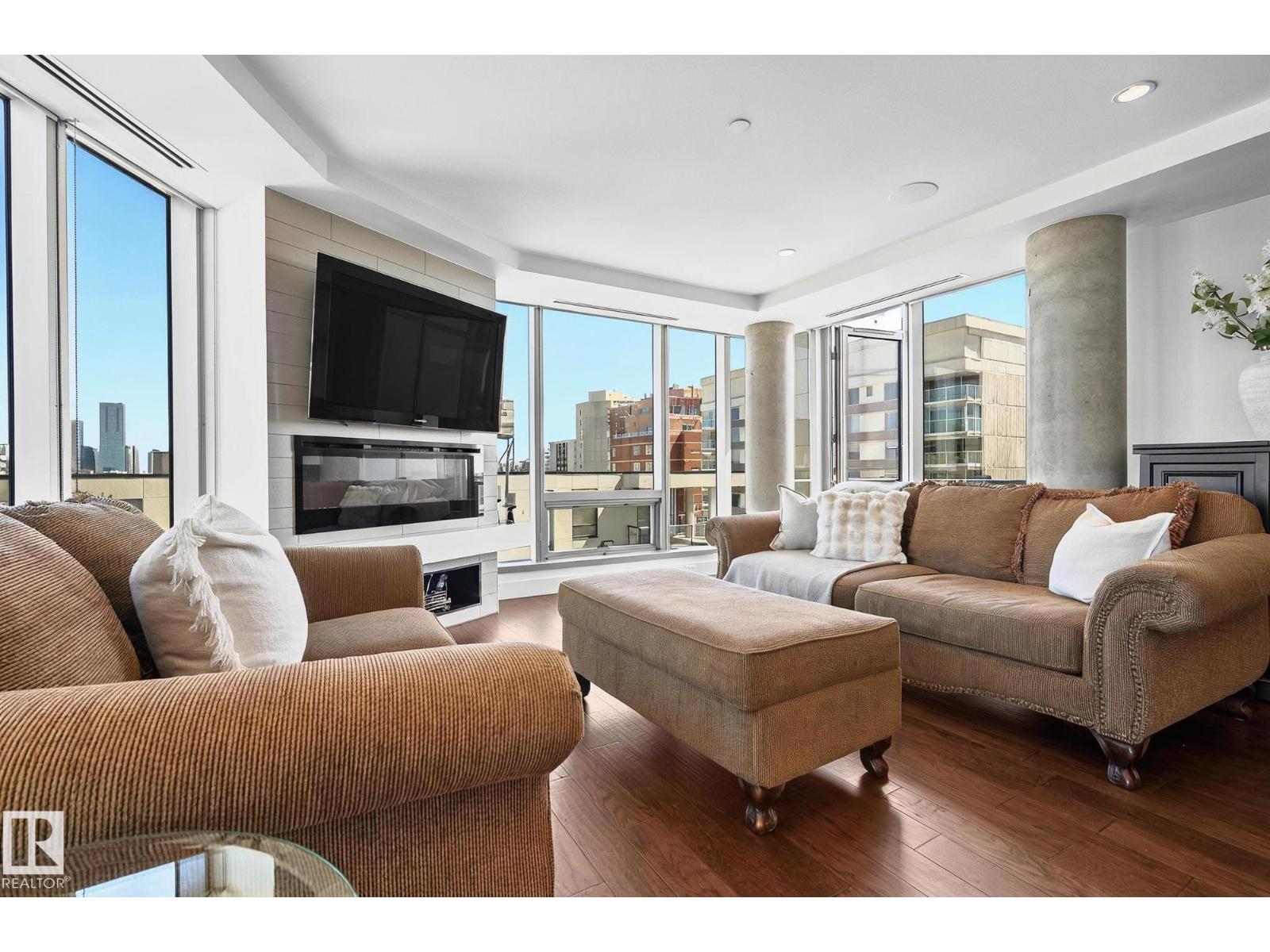 #1201 11969 Jasper Av Nw, Edmonton, Alberta  T5K 0P1 - Photo 3 - E4475512