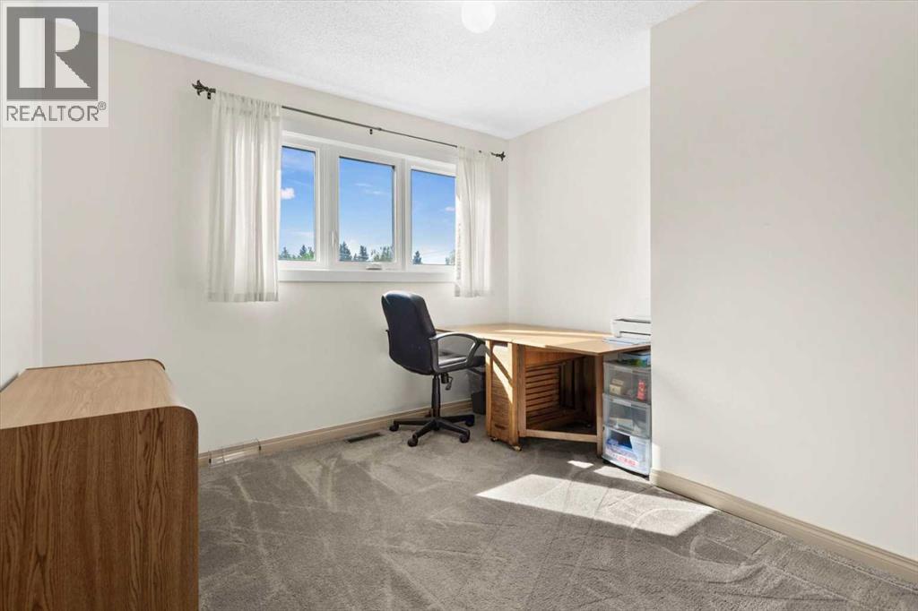 206 Lake Fraser Place Se, Calgary, Alberta  T2J 3T5 - Photo 22 - A2289350