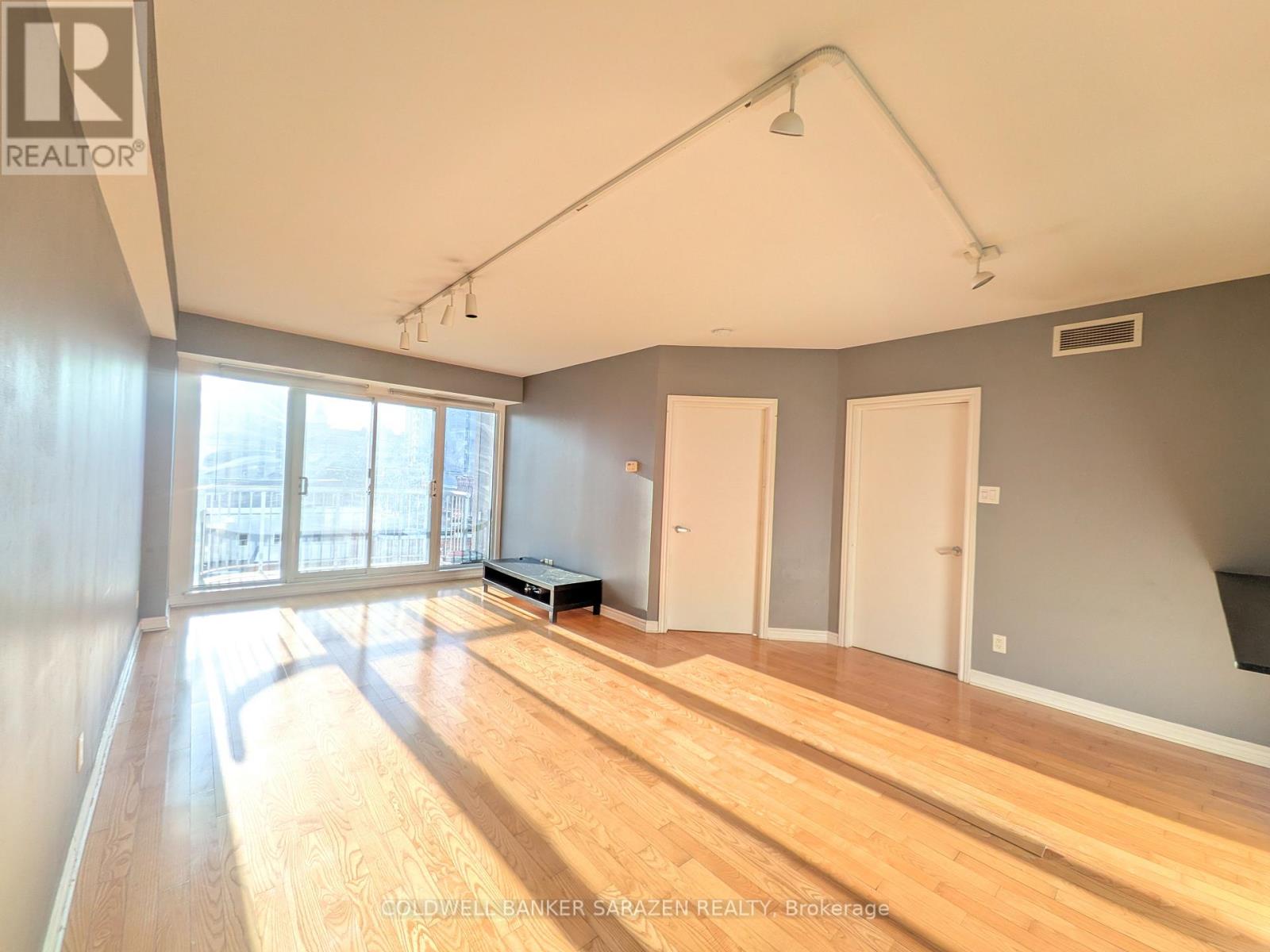 605 - 200 Rideau Street, Ottawa, Ontario K1N 5Y1 - Photo 12 - X12836558