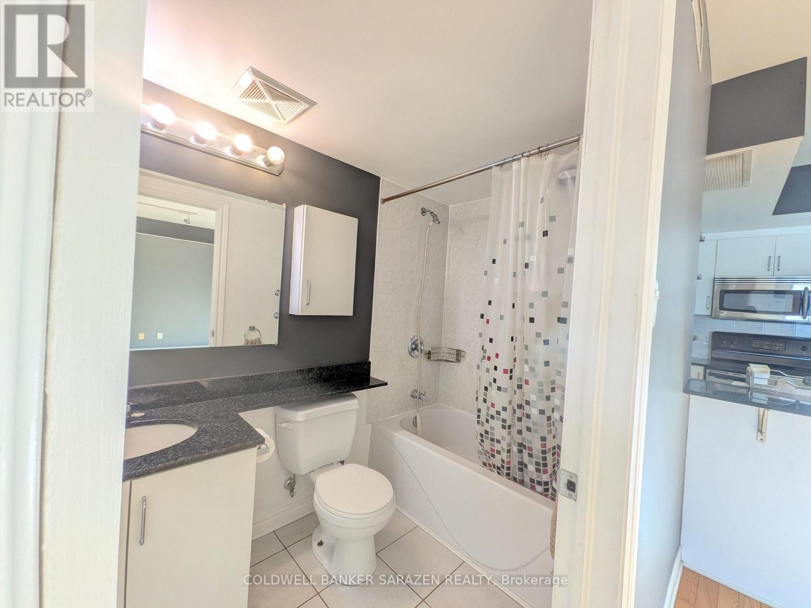 605 - 200 Rideau Street, Ottawa, Ontario K1N 5Y1 - Photo 8 - X12836558