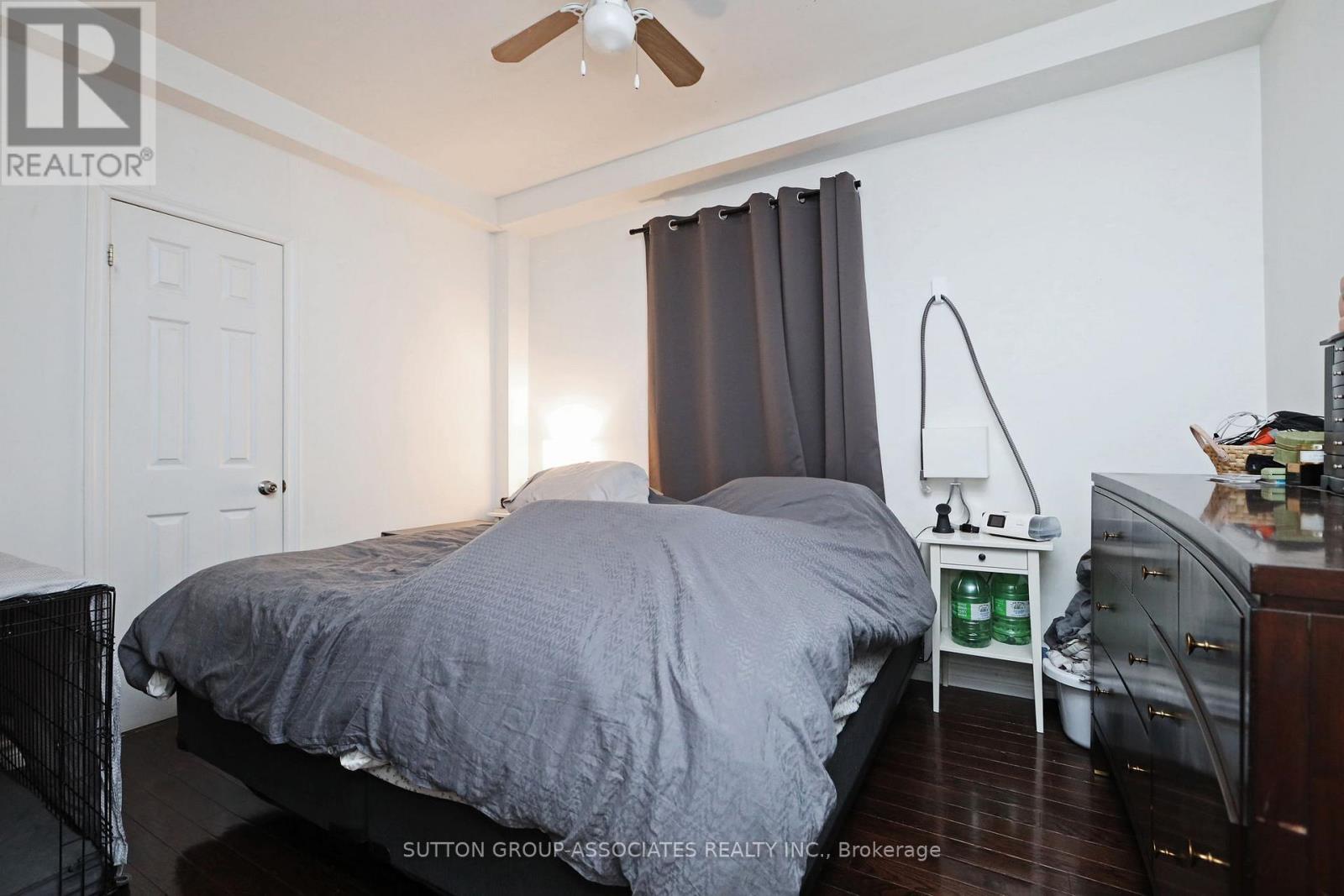 20 Ashdale Avenue, Toronto, Ontario  M4L 2Y7 - Photo 8 - E12836336