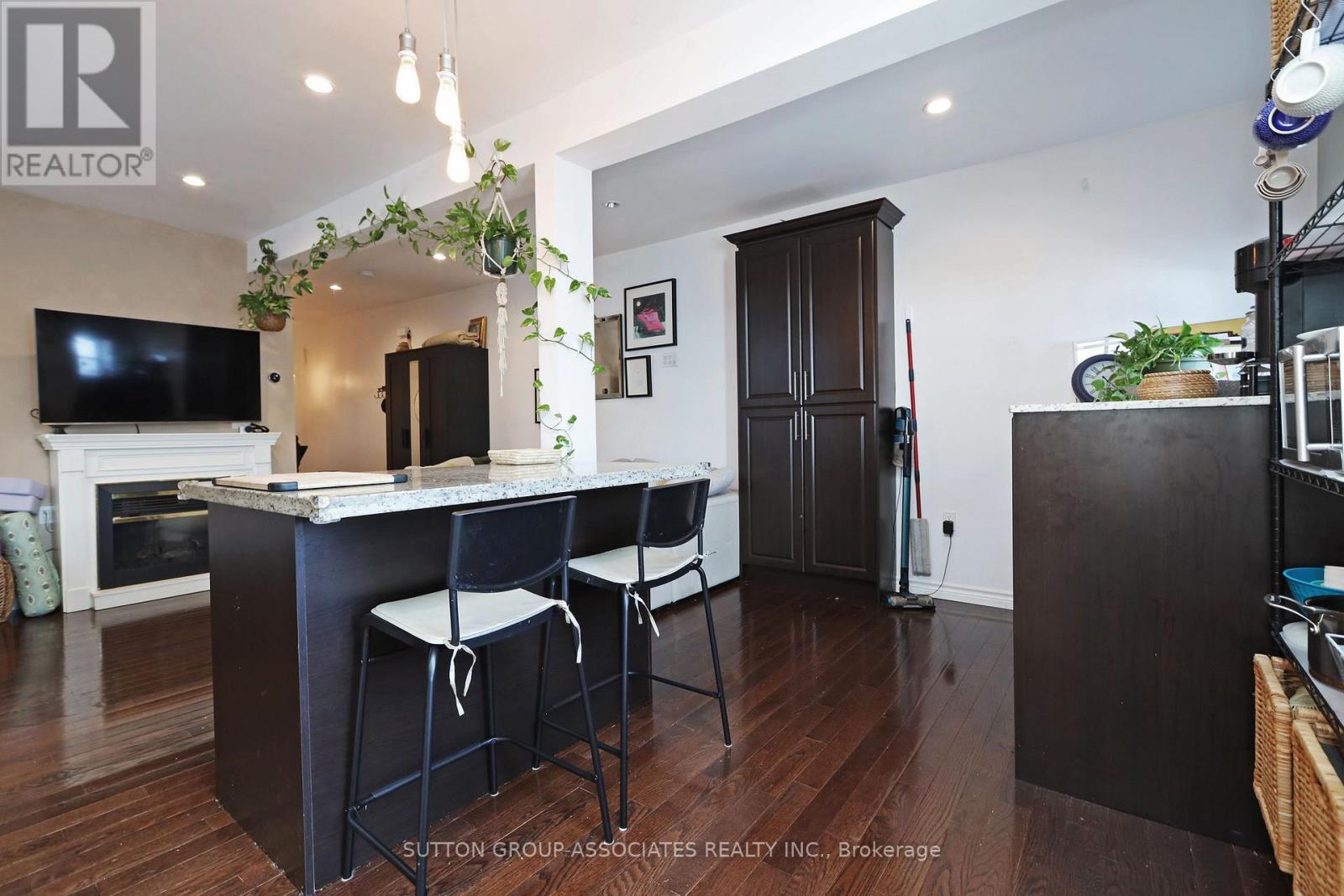 20 Ashdale Avenue, Toronto, Ontario  M4L 2Y7 - Photo 19 - E12836336