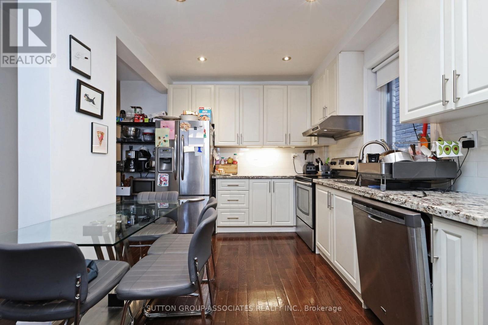 20 Ashdale Avenue, Toronto, Ontario  M4L 2Y7 - Photo 6 - E12836336