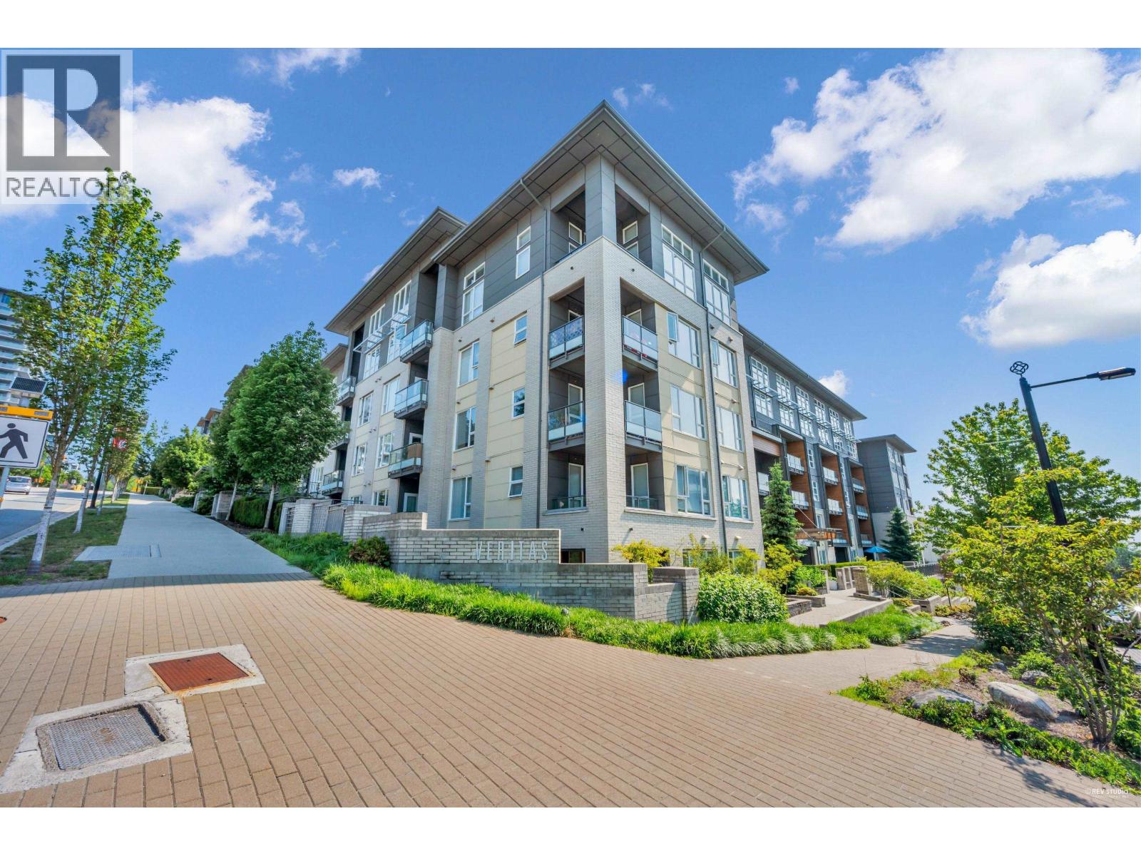 309 9877 University Crescent, Burnaby, British Columbia  V5A 0E5 - Photo 2 - R3094955