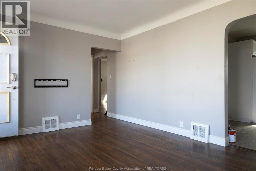 1275 Chappell, Windsor, Ontario N9C 3C8 - Photo 5 - 26004320