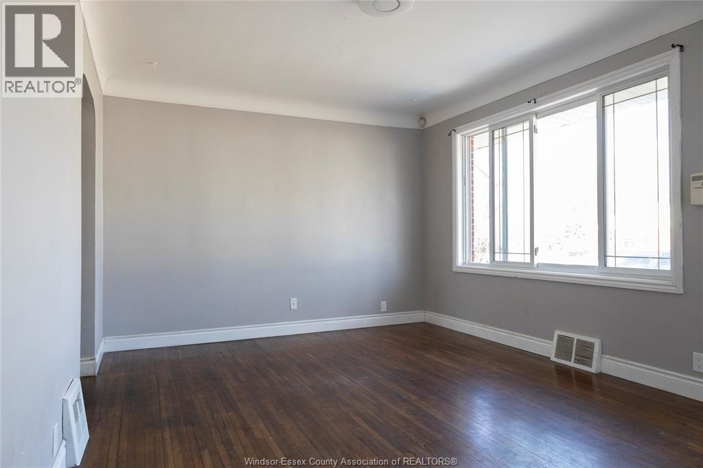 1275 Chappell, Windsor, Ontario N9C 3C8 - Photo 4 - 26004320