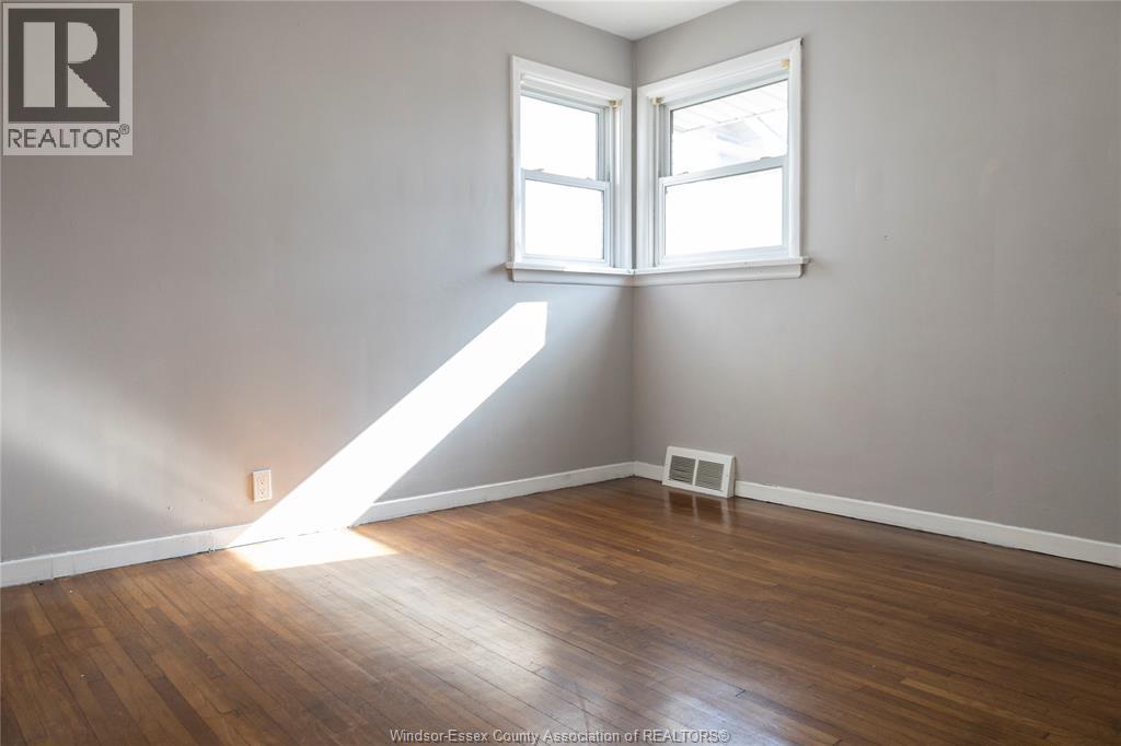 1275 Chappell, Windsor, Ontario N9C 3C8 - Photo 9 - 26004320