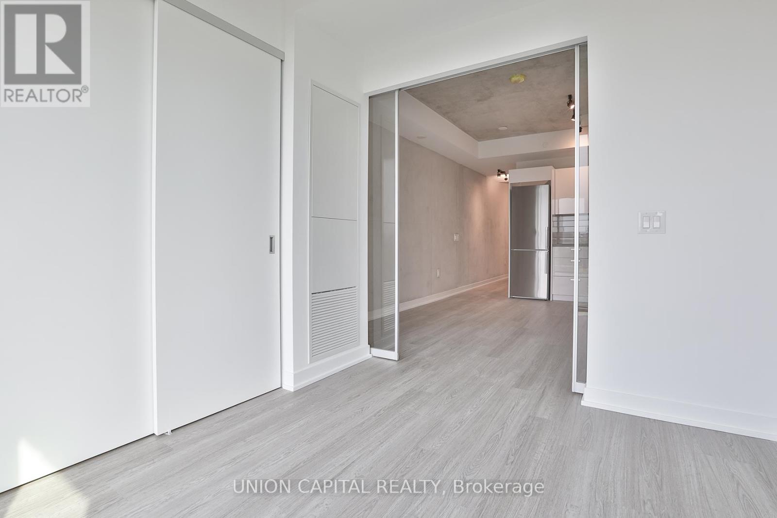 620 - 195 Mccaul Street, Toronto, Ontario  M5T 1W6 - Photo 10 - C12836572