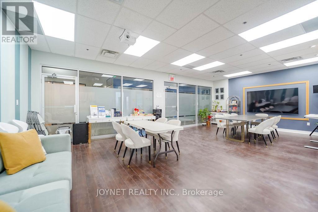 288&290 - 505 Highway 7 Road E, Markham, Ontario L3T 7T1 - Photo 17 - N12836542