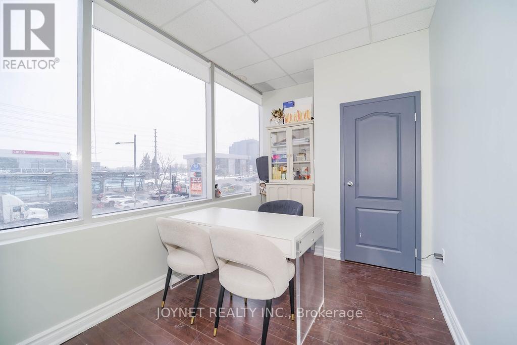 288&290 - 505 Highway 7 Road E, Markham, Ontario L3T 7T1 - Photo 22 - N12836542