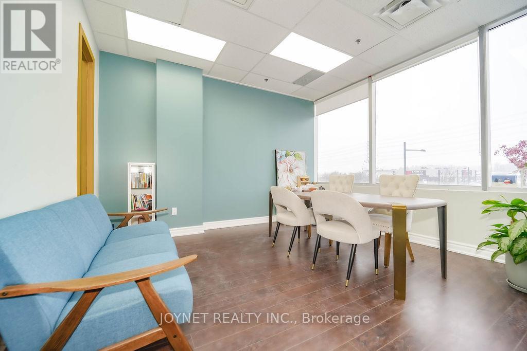 288&290 - 505 Highway 7 Road E, Markham, Ontario L3T 7T1 - Photo 27 - N12836542