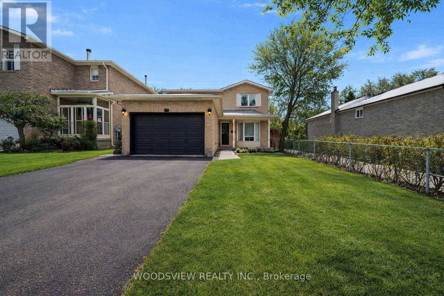 29 Misty Moor Drive, Richmond Hill, Ontario  L4C 6P9 - Photo 18 - N12836564