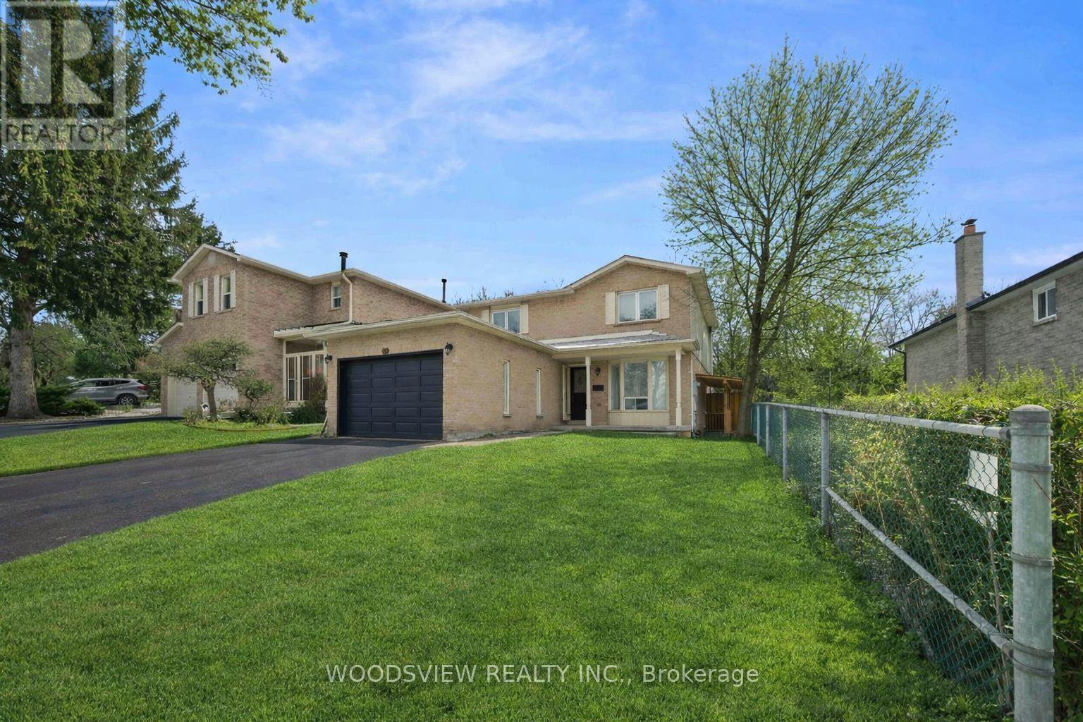 29 Misty Moor Drive, Richmond Hill, Ontario  L4C 6P9 - Photo 21 - N12836564