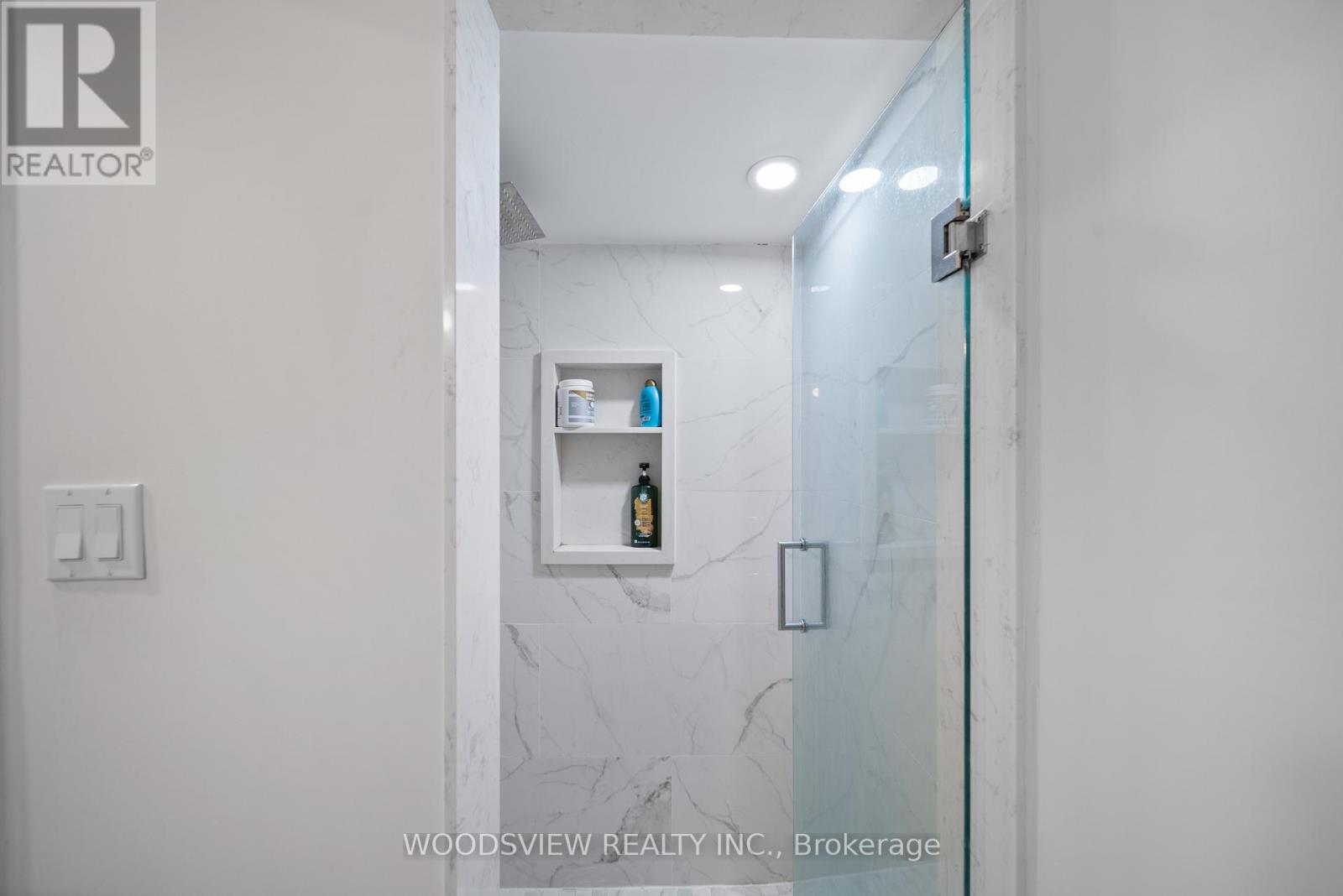 29 Misty Moor Drive, Richmond Hill, Ontario  L4C 6P9 - Photo 28 - N12836564