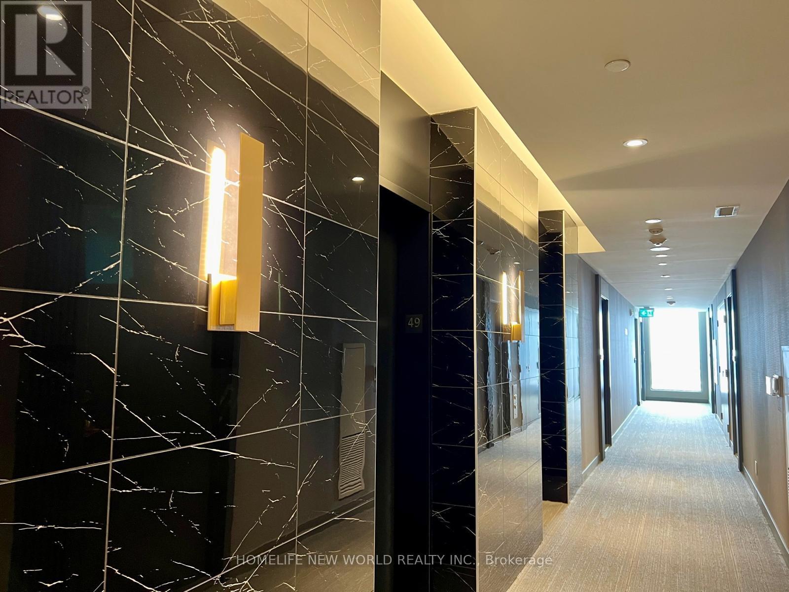 4911 - 5 Buttermill Avenue, Vaughan, Ontario  L4K 0J5 - Photo 17 - N12836566