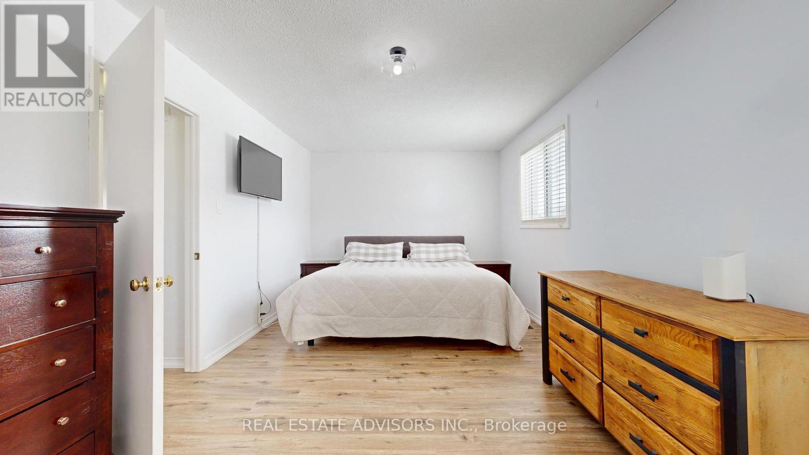 11 Hammell Boulevard, New Tecumseth, Ontario  L0G 1W0 - Photo 21 - N12836612