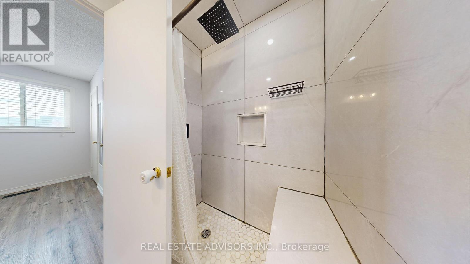 11 Hammell Boulevard, New Tecumseth, Ontario  L0G 1W0 - Photo 24 - N12836612