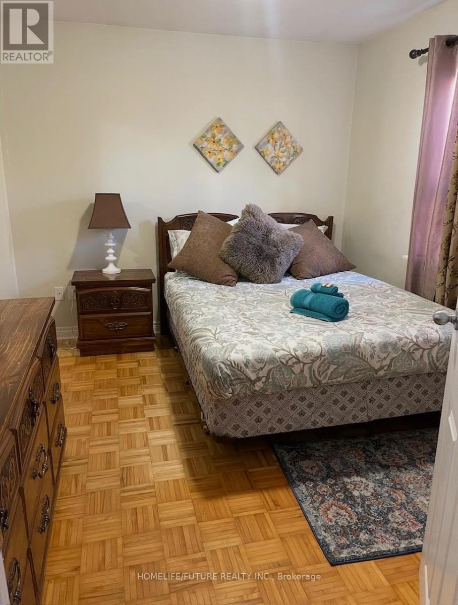 4 Commonwealth Avenue, Toronto, Ontario  M1K 4J8 - Photo 12 - E12831656