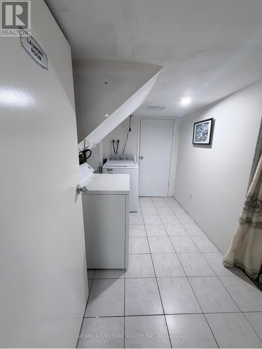 4 Commonwealth Avenue, Toronto, Ontario  M1K 4J8 - Photo 22 - E12831656