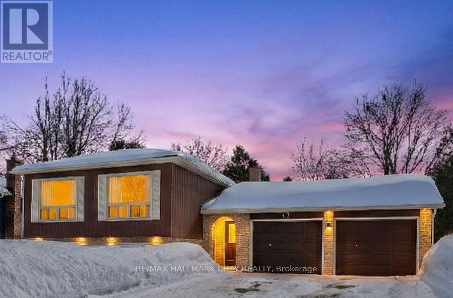 13 GRAND PLACE, barrie (allandale heights), Ontario